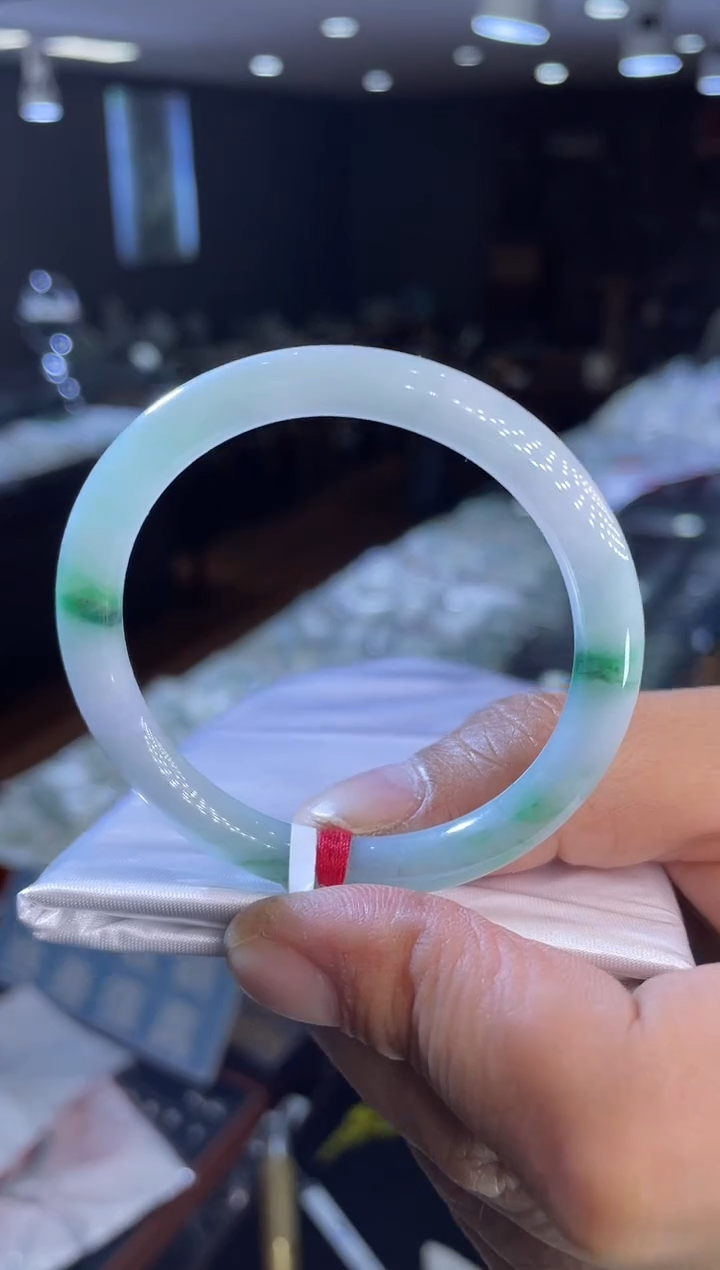 未镶嵌手镯翡翠圆条50-51