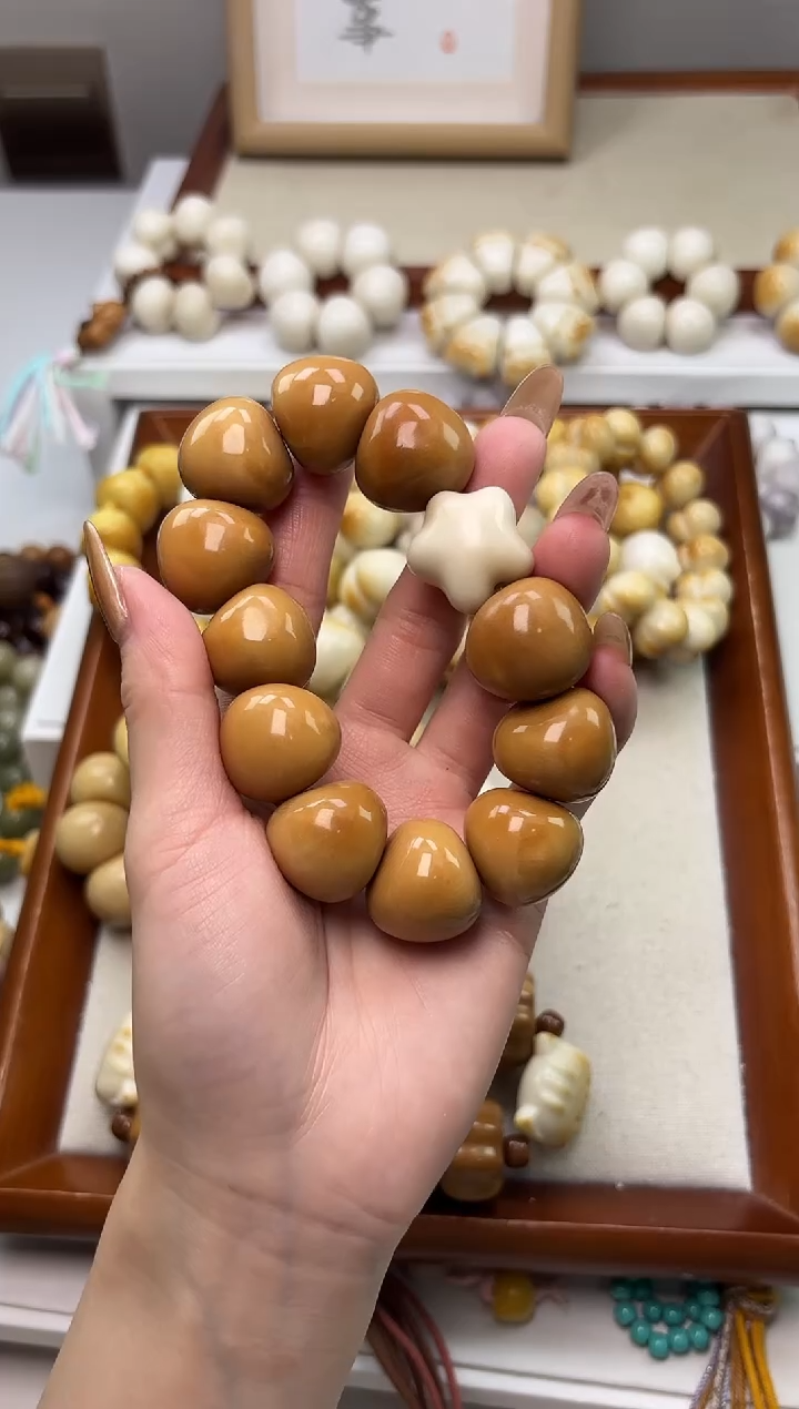 手串菩提根/象牙果象牙果风化蒜瓣肠21mm手串+星星瑕疵不补