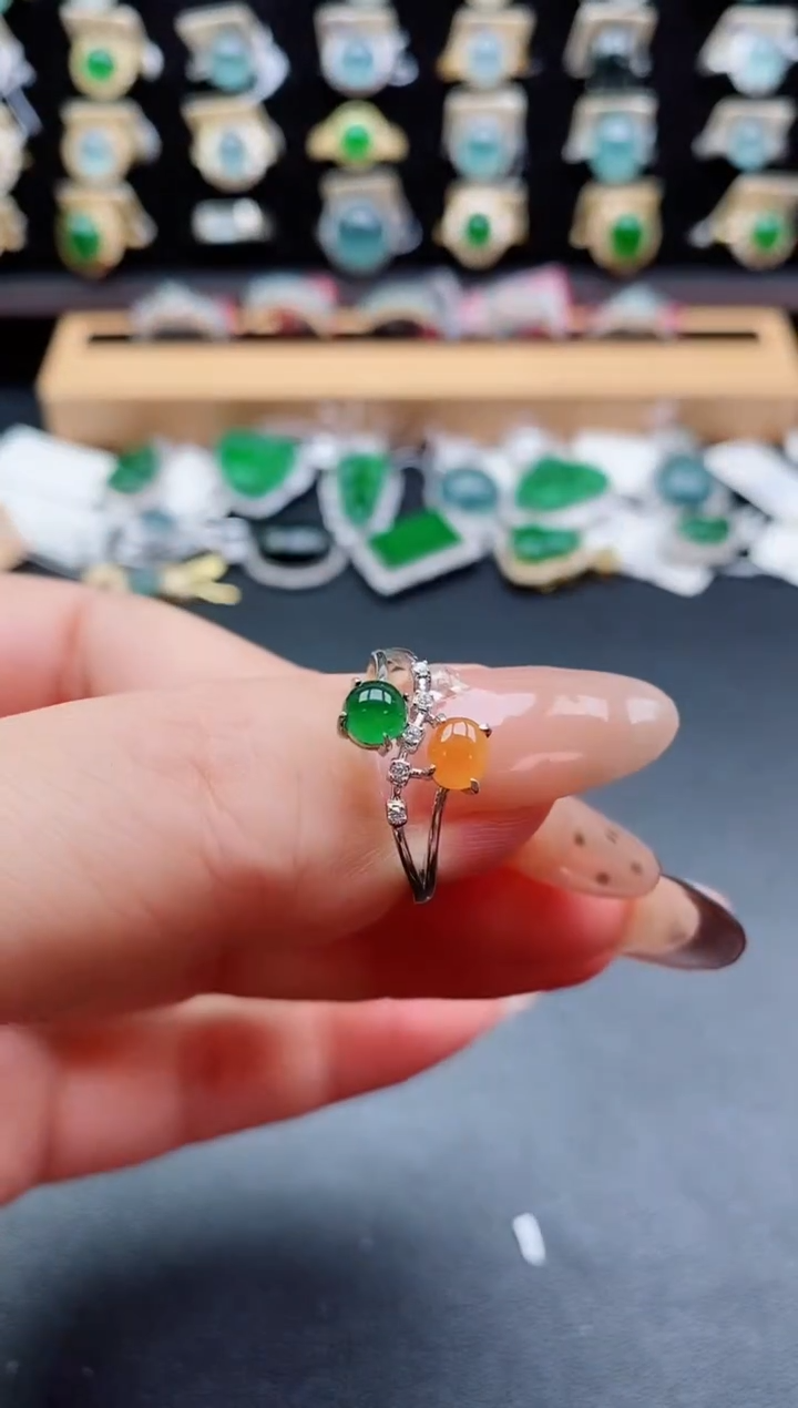 银S925镶嵌戒指翡翠1