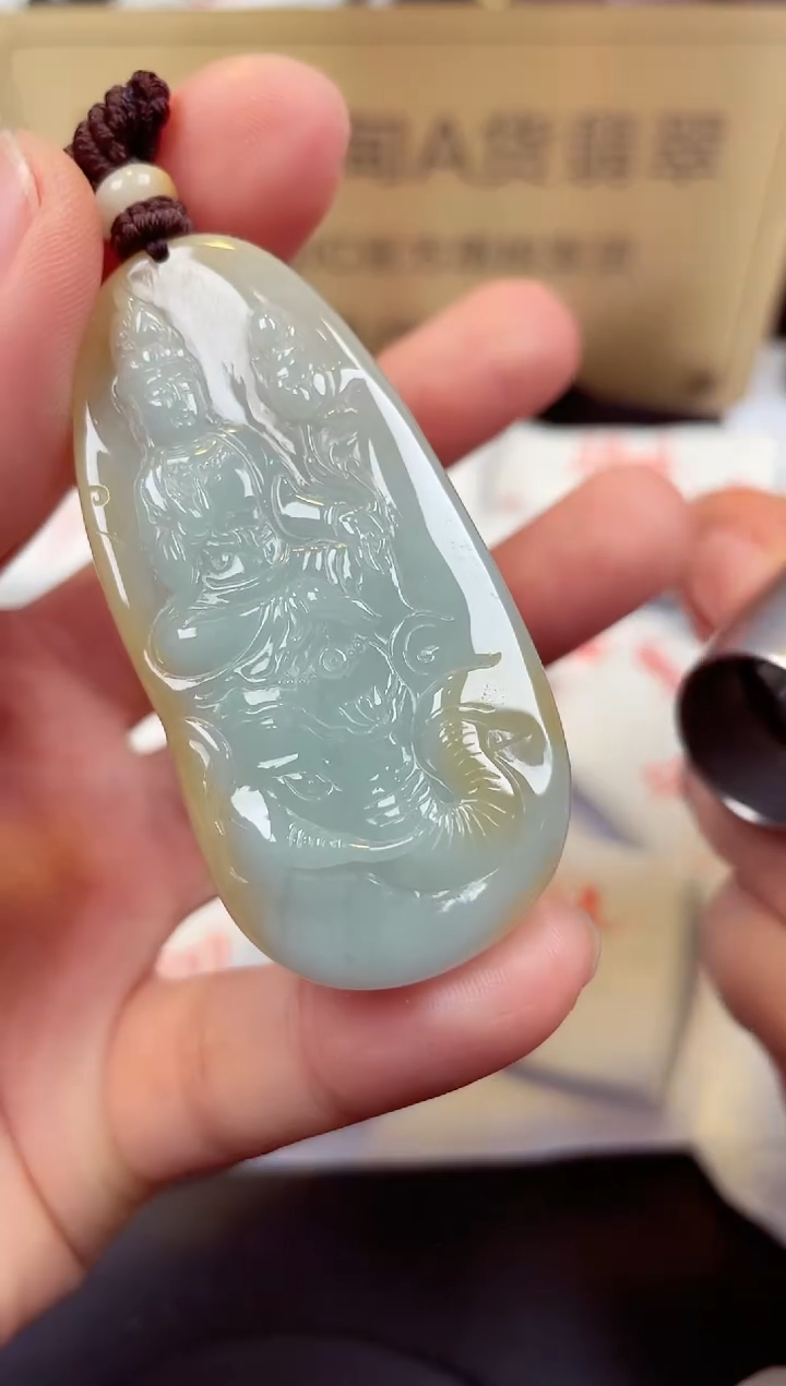 【闪购商品】翡翠颈饰未镶嵌天然缅甸翡翠A货