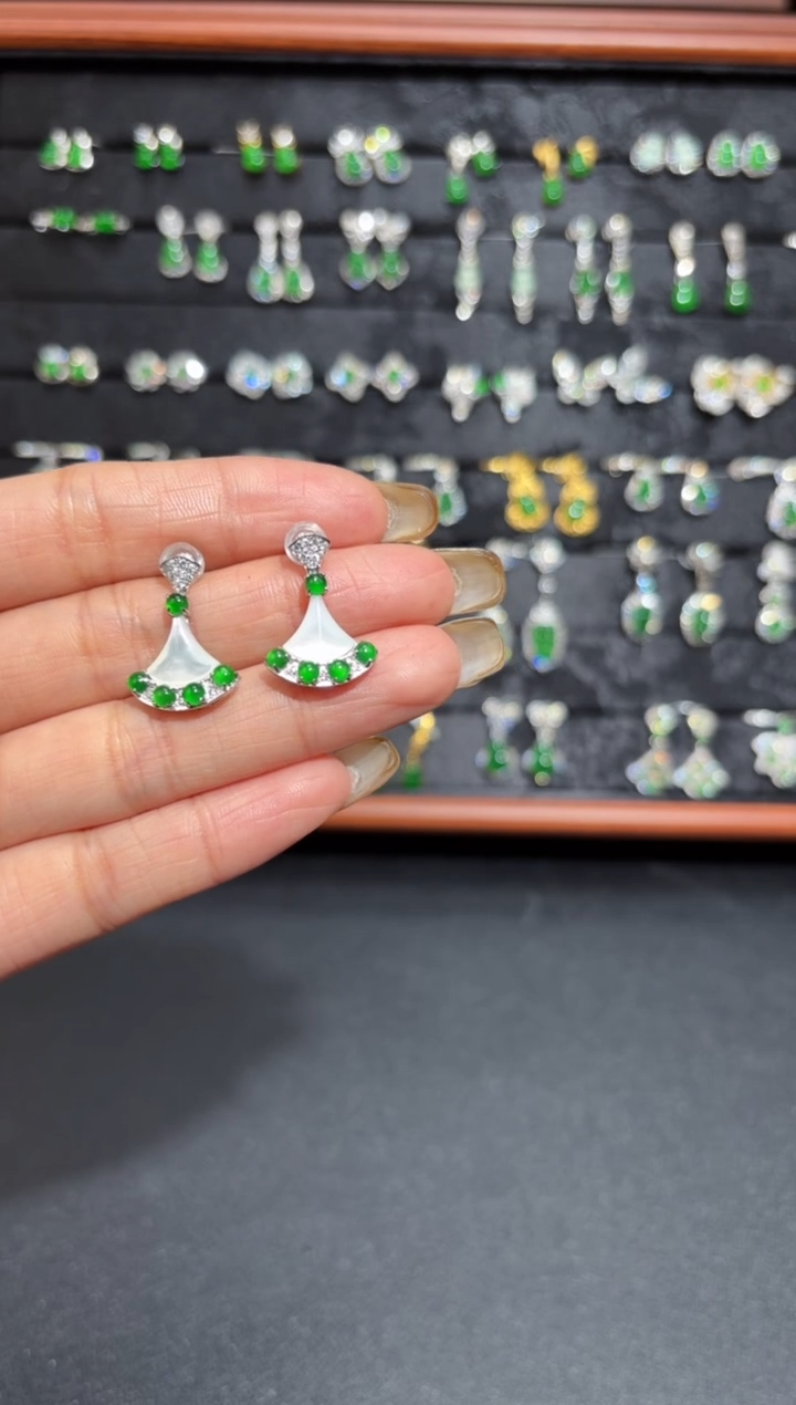 【闪购商品】翡翠颈饰银S925镶嵌蛋面/支持复检/一件