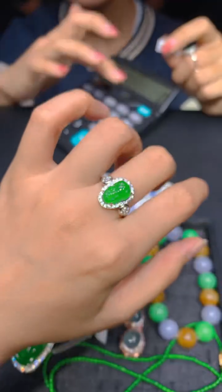 【闪购商品】定制翡翠未镶嵌250多样性发货（发其一）