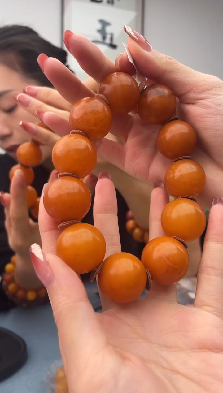 【闪购商品】蜜蜡珠宝奇石未镶嵌微瑕，假一罚十084.23