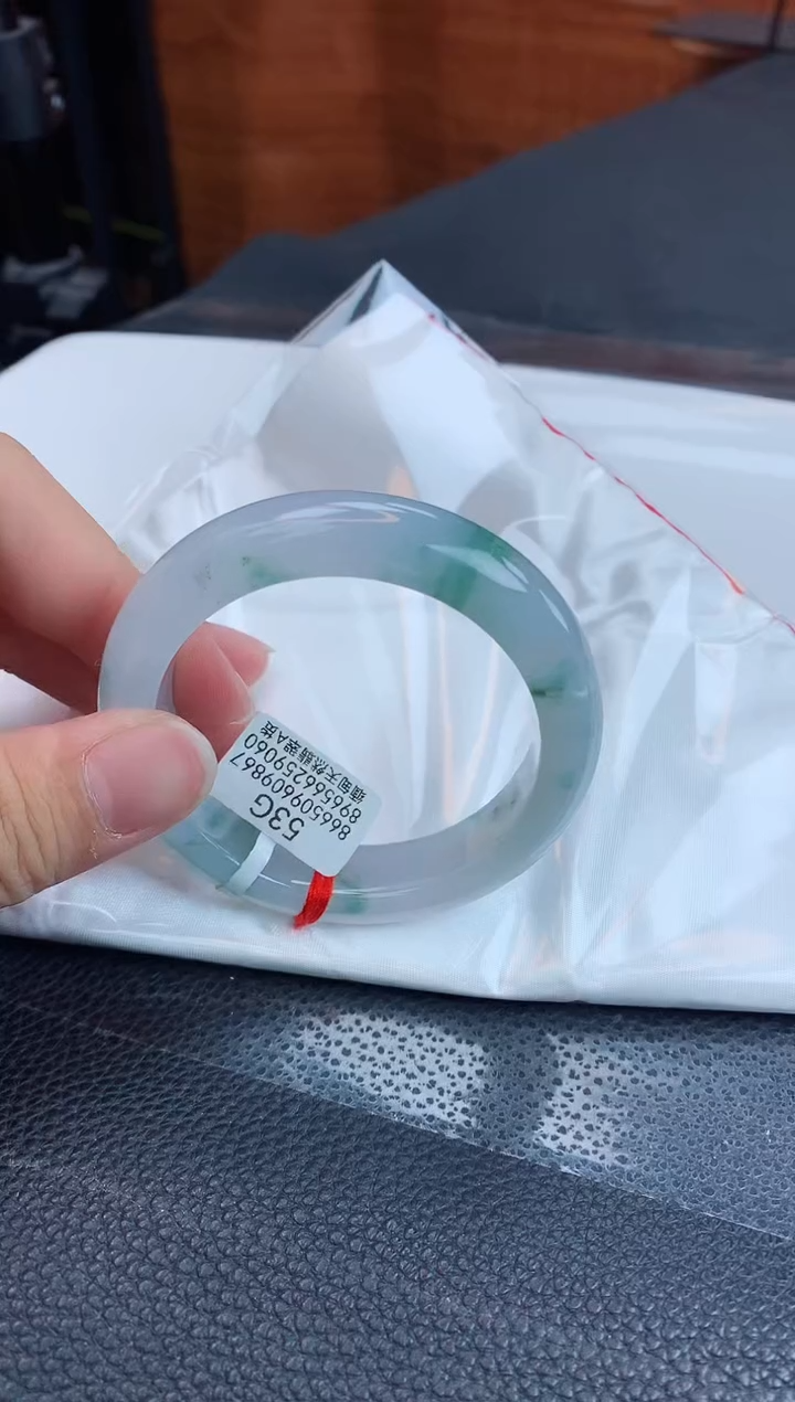 【闪购商品】翡翠手镯未镶嵌缅甸天然翡翠A货手镯