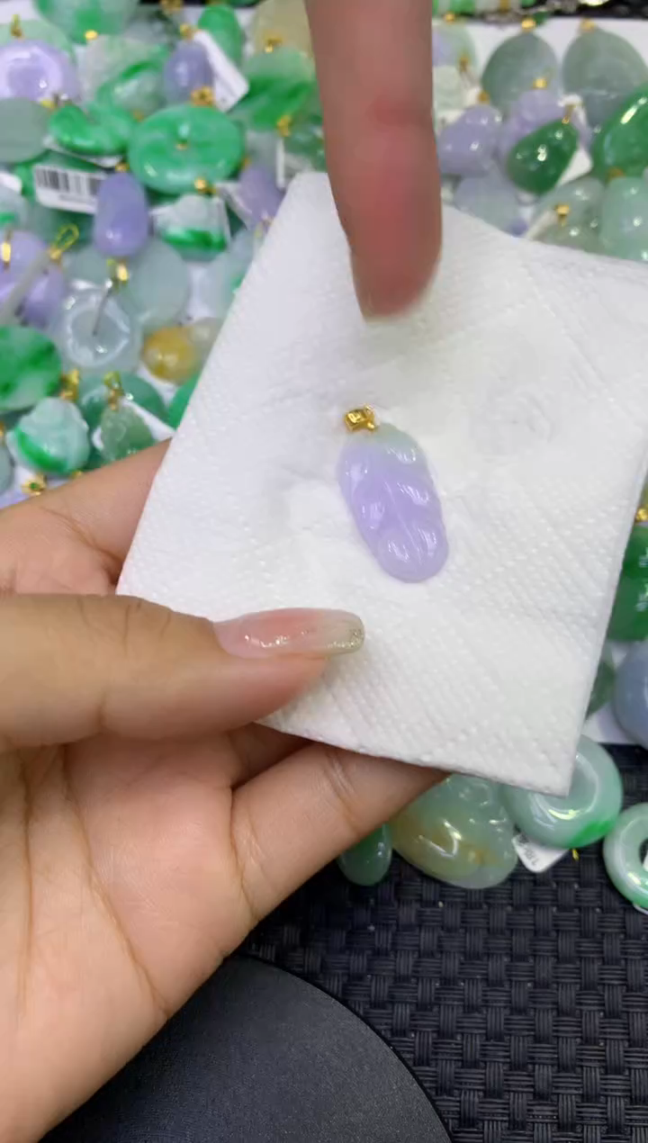 颈饰未镶嵌翡翠天然缅甸A货翡翠