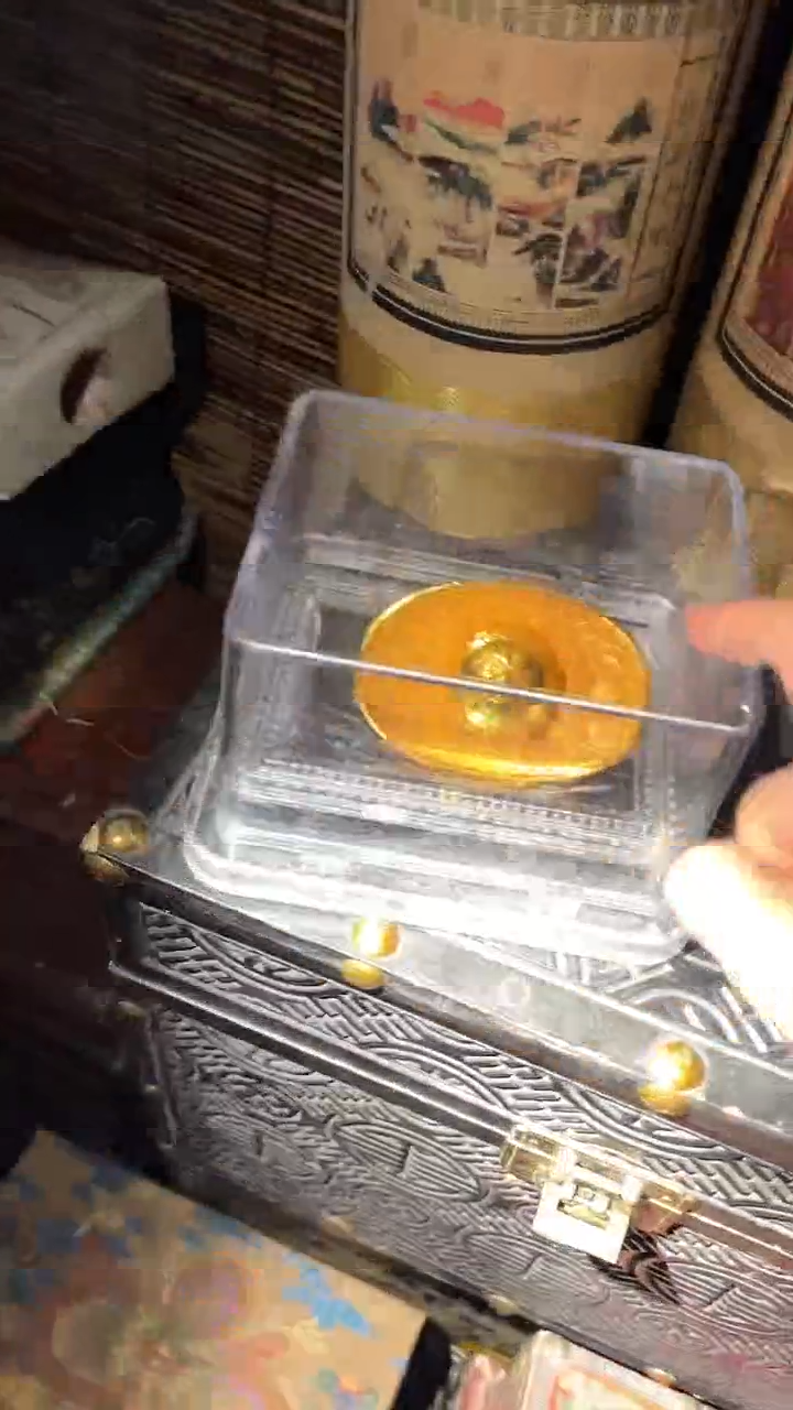 【闪购商品】【闪购商品】黄色元宝带盒子装