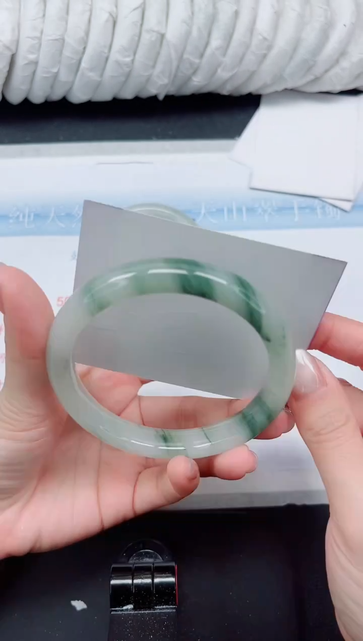 【闪购商品】石英质玉手镯未镶嵌221#65.4