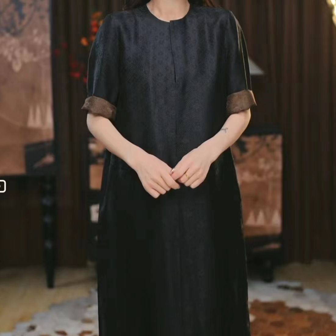 【歆一】香云纱长款女装连衣裙提花气质桑蚕丝复古长裙宽松连衣裙