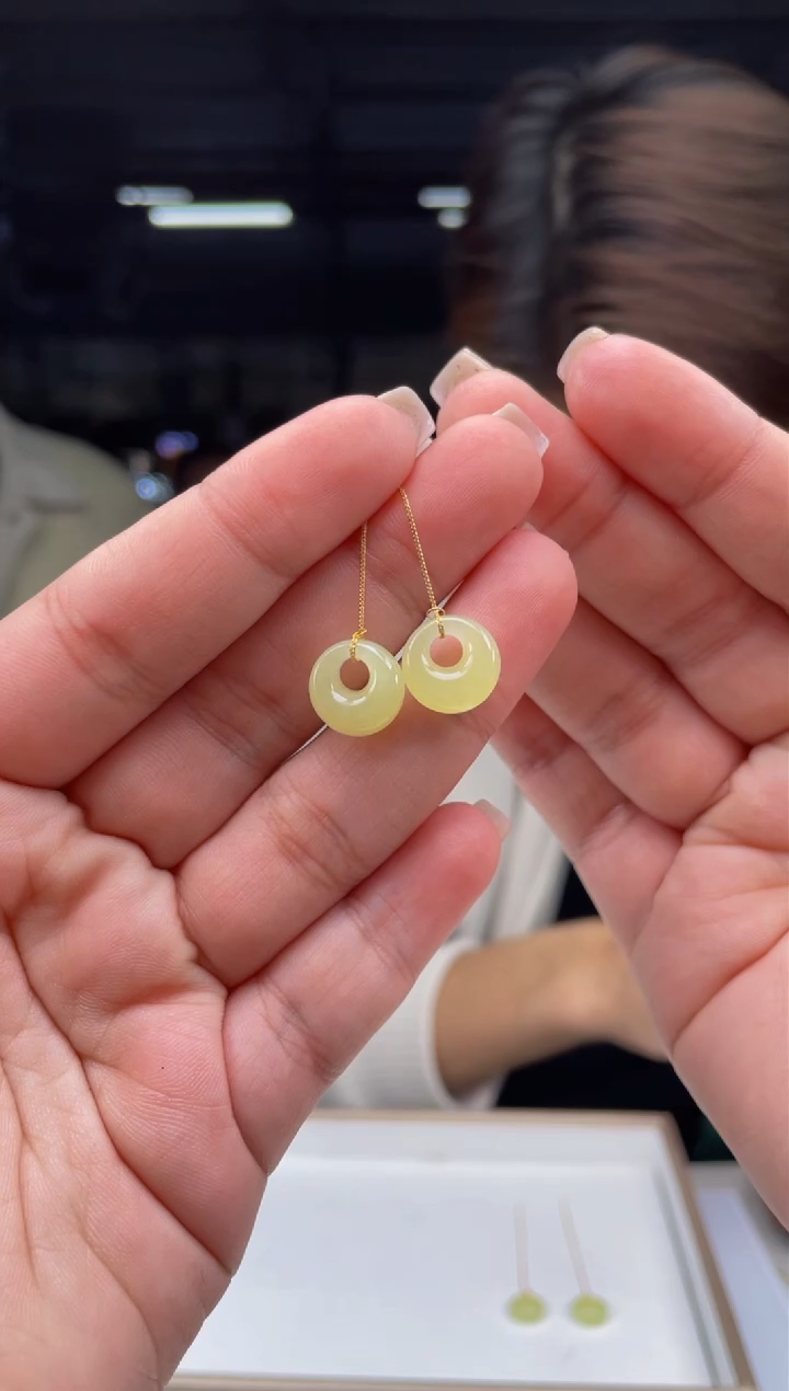 【闪购商品】定制和田玉18K金镶嵌天然和田玉拍一发一