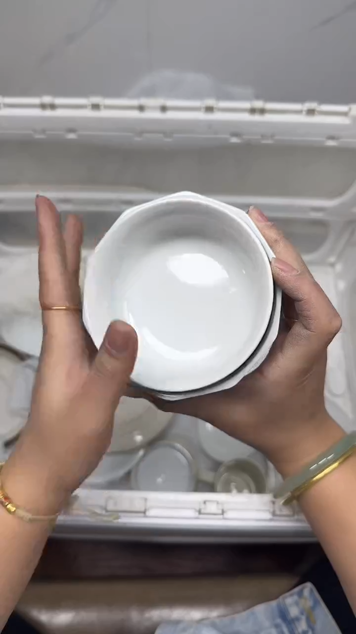 【闪购商品】899回流瓷器默认微瑕，18.8包邮