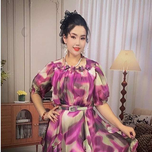 2025{娜子}年新款连衣裙气质长款包邮25866