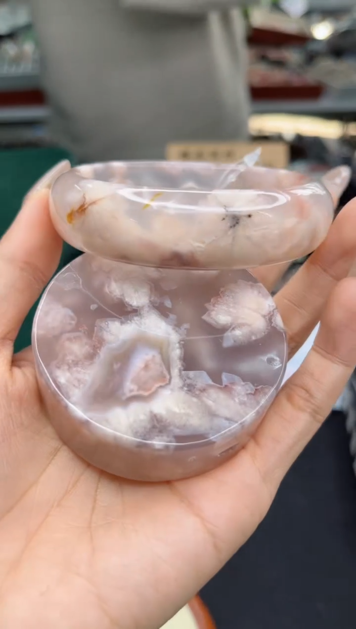 【闪购商品】石英质玉手镯未镶嵌62圈口（赠品镯心）3572538