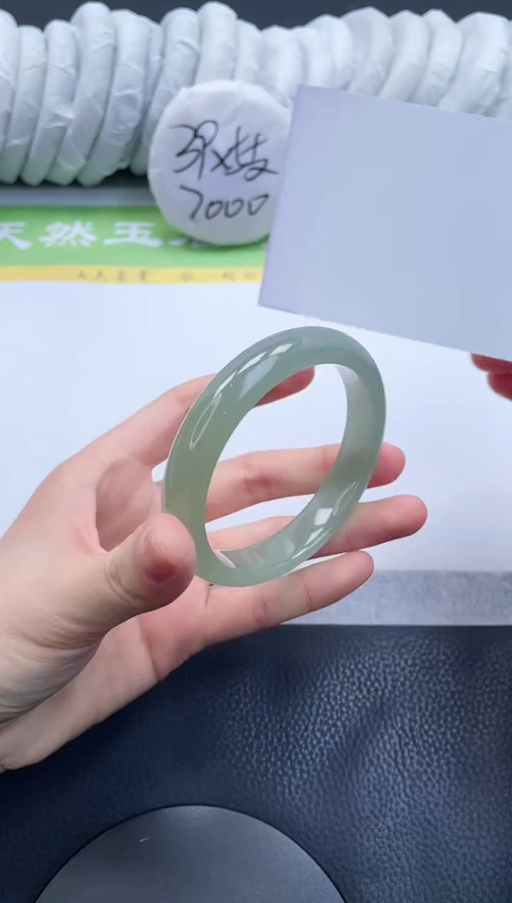 【闪购商品】石英质玉手镯未镶嵌A106-56+