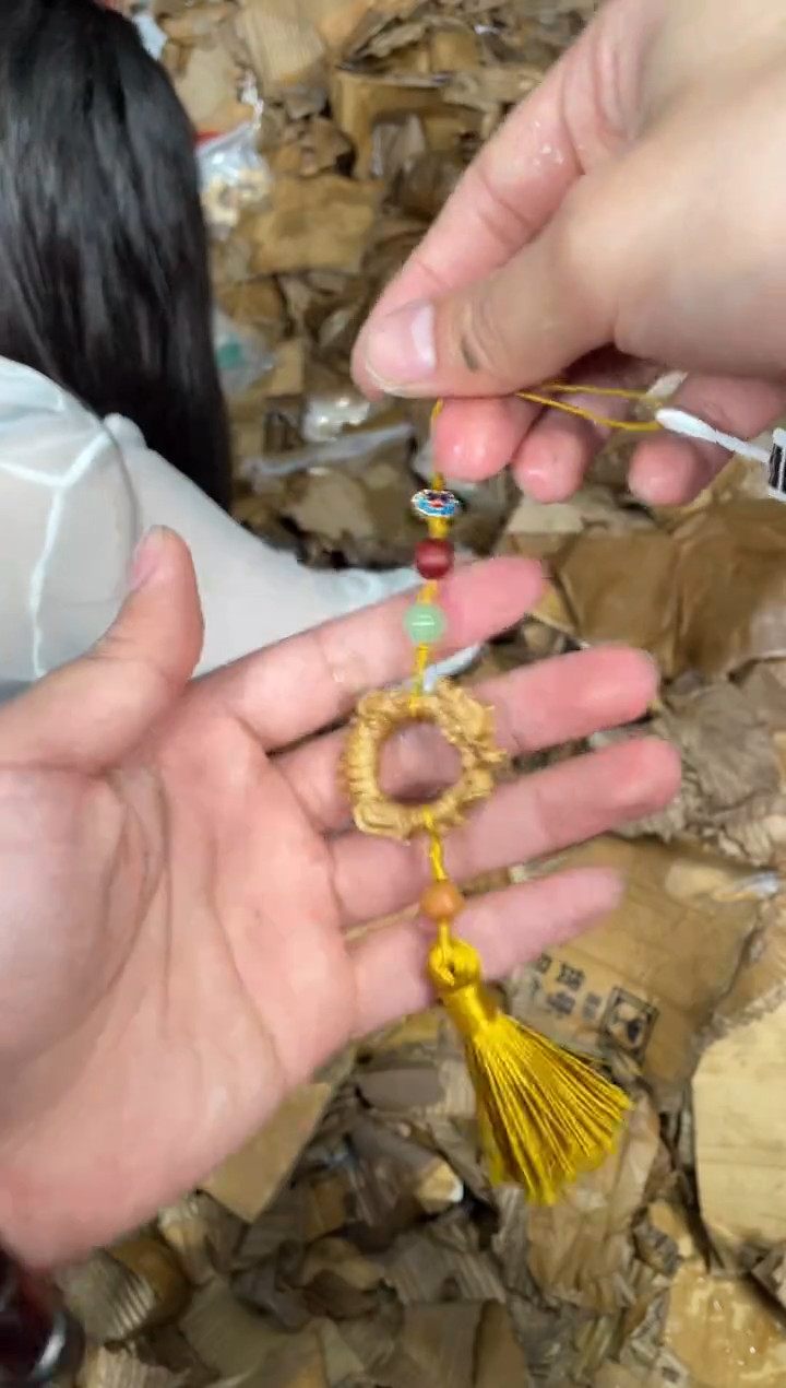 木质非金属捧月福利闪购商品