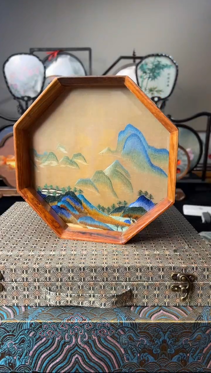 刺绣纯手工非遗苏绣双面绣摆件