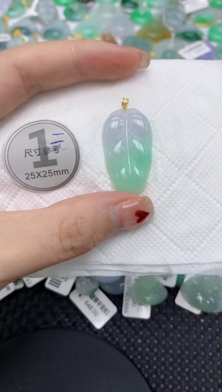 翡翠未镶嵌颈饰11111111