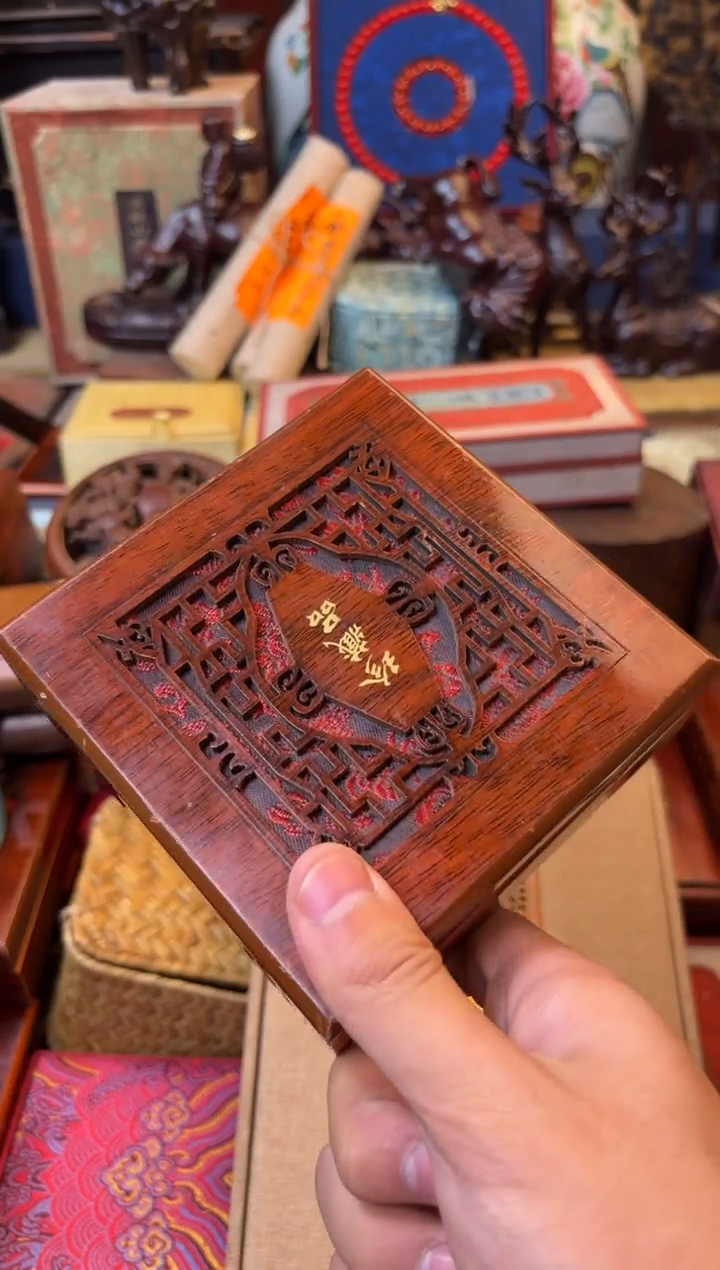 木————————————绿绿唐卡黄422