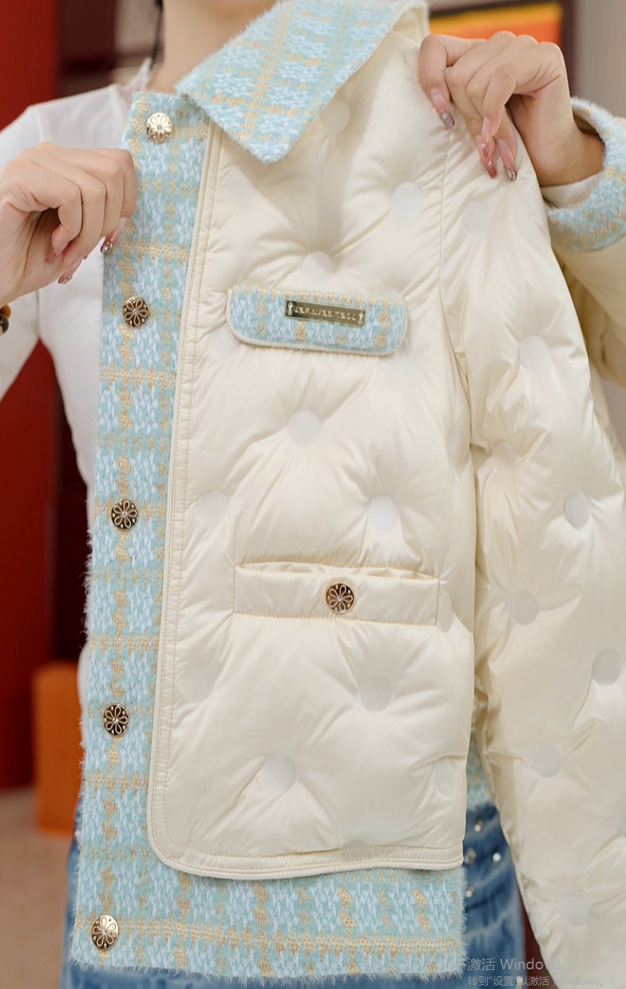 【香香】新款时尚显瘦百搭洋气白色拼接小香羽绒服