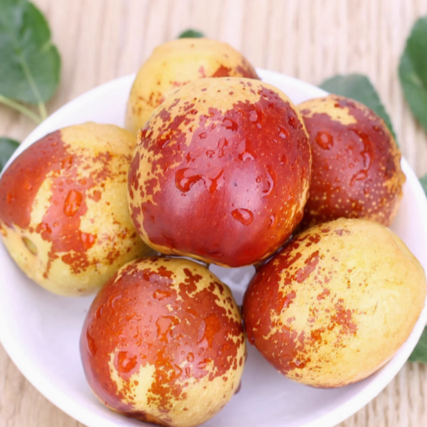 正宗大荔冬枣，脆甜可口，今天拍明天到1-4斤，坏果包赔，售后无忧。补气血陕西省