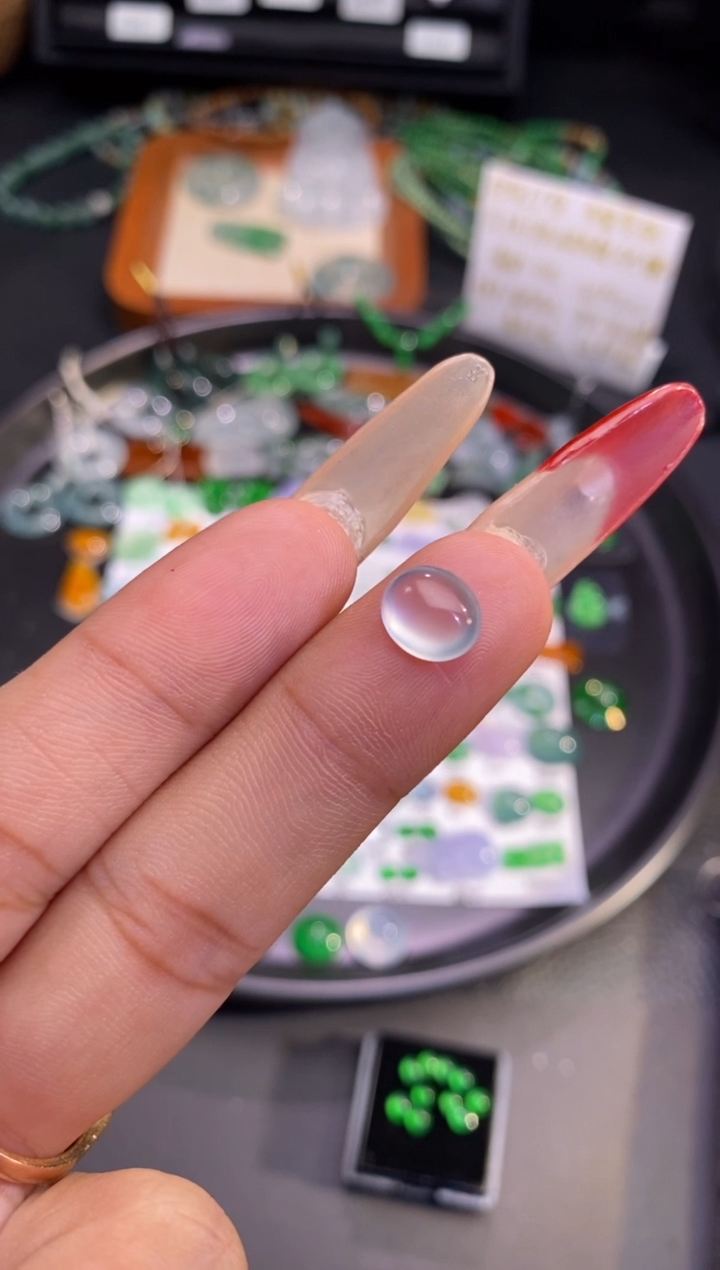 【闪购商品】翡翠挂件未镶嵌蛋面