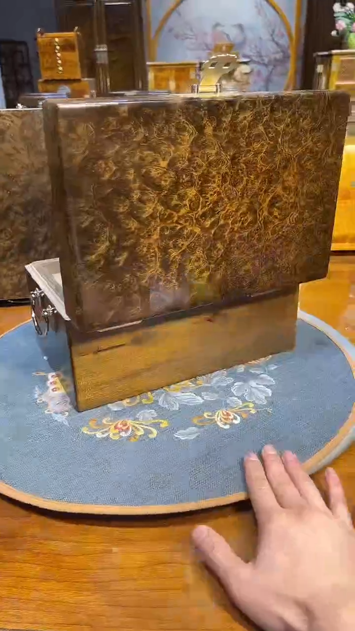 乌木类成套家具瘤疤珠宝箱单个 s49