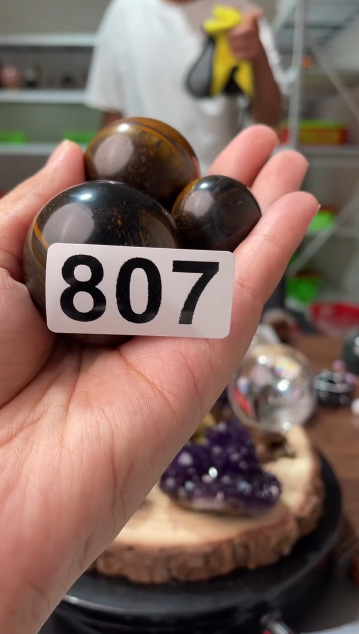 未镶嵌水晶大型摆件（非配饰）虎眼石球807 3颗为一单