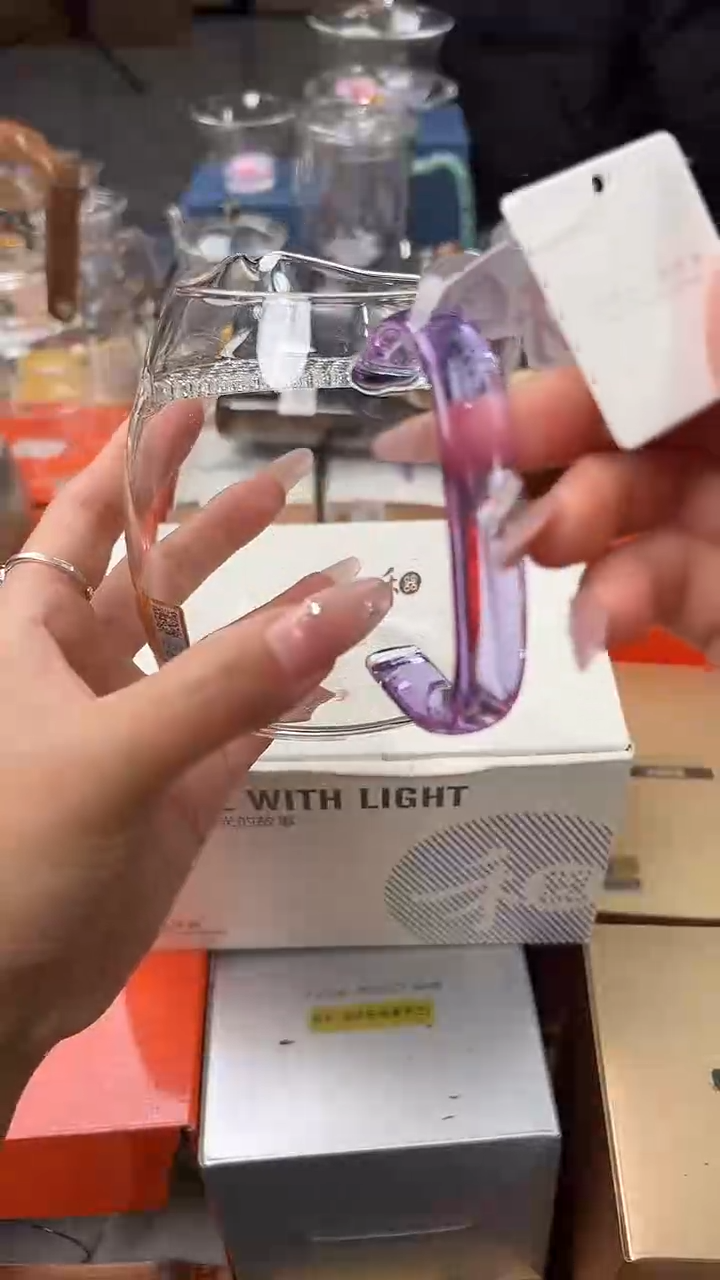 @@禾器晶彩泰然月牙浅紫色