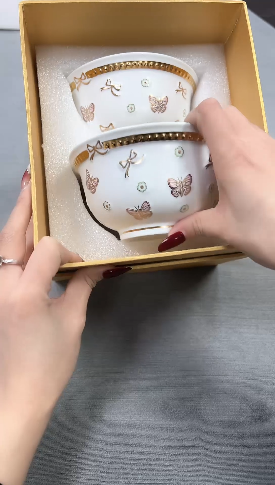 【闪购商品】瓷片新号开播不计成本欢迎点菜！