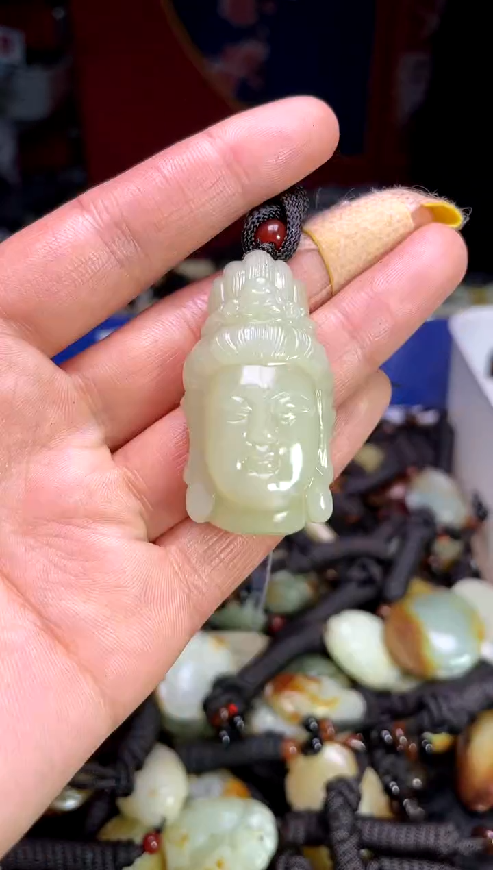 【闪购商品】和田玉颈饰未镶嵌1