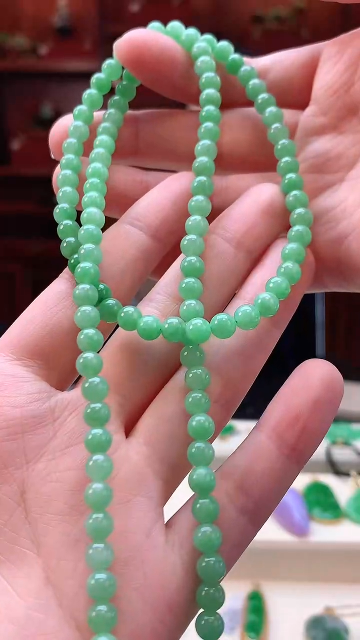 【闪购商品】翡翠颈饰未镶嵌赠礼盒证书 敏