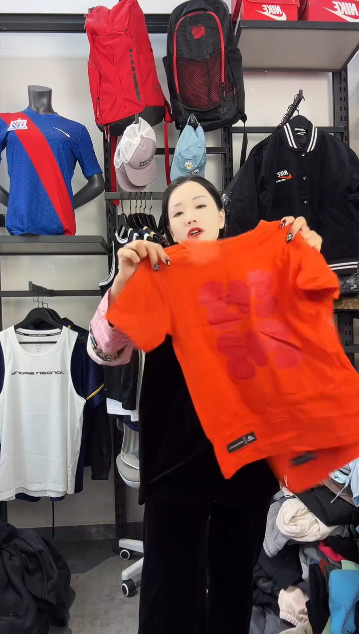 314闪购编码  阿迪运动卫衣裤以直播间过款为准 尺码2