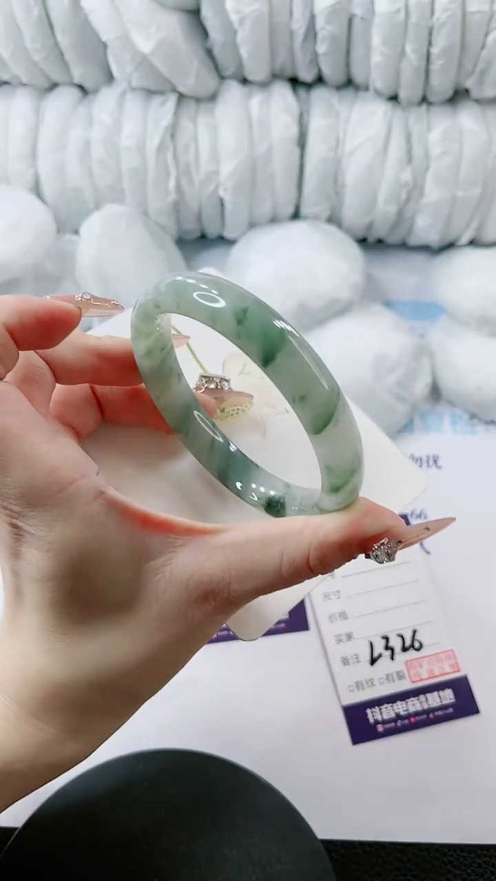 【闪购商品】石英质玉手镯未镶嵌多样性发货L326-62