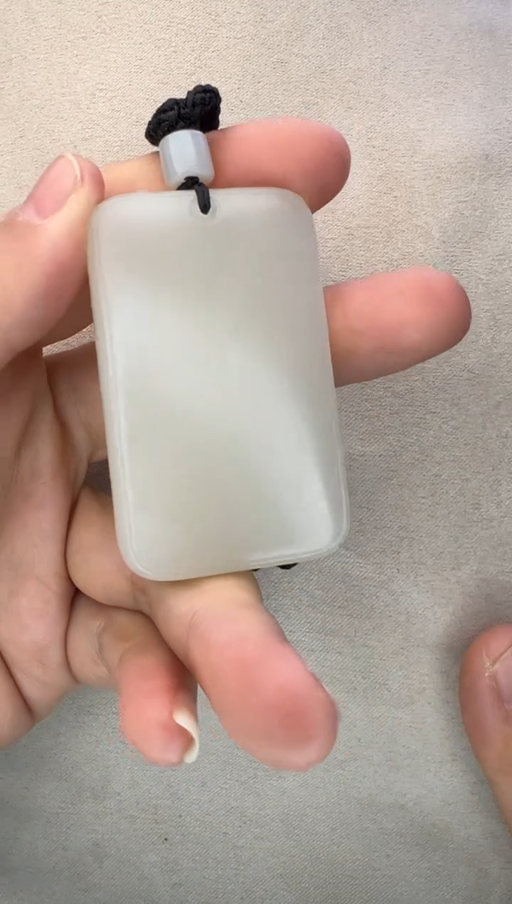 【闪购商品】和田玉颈饰未镶嵌M