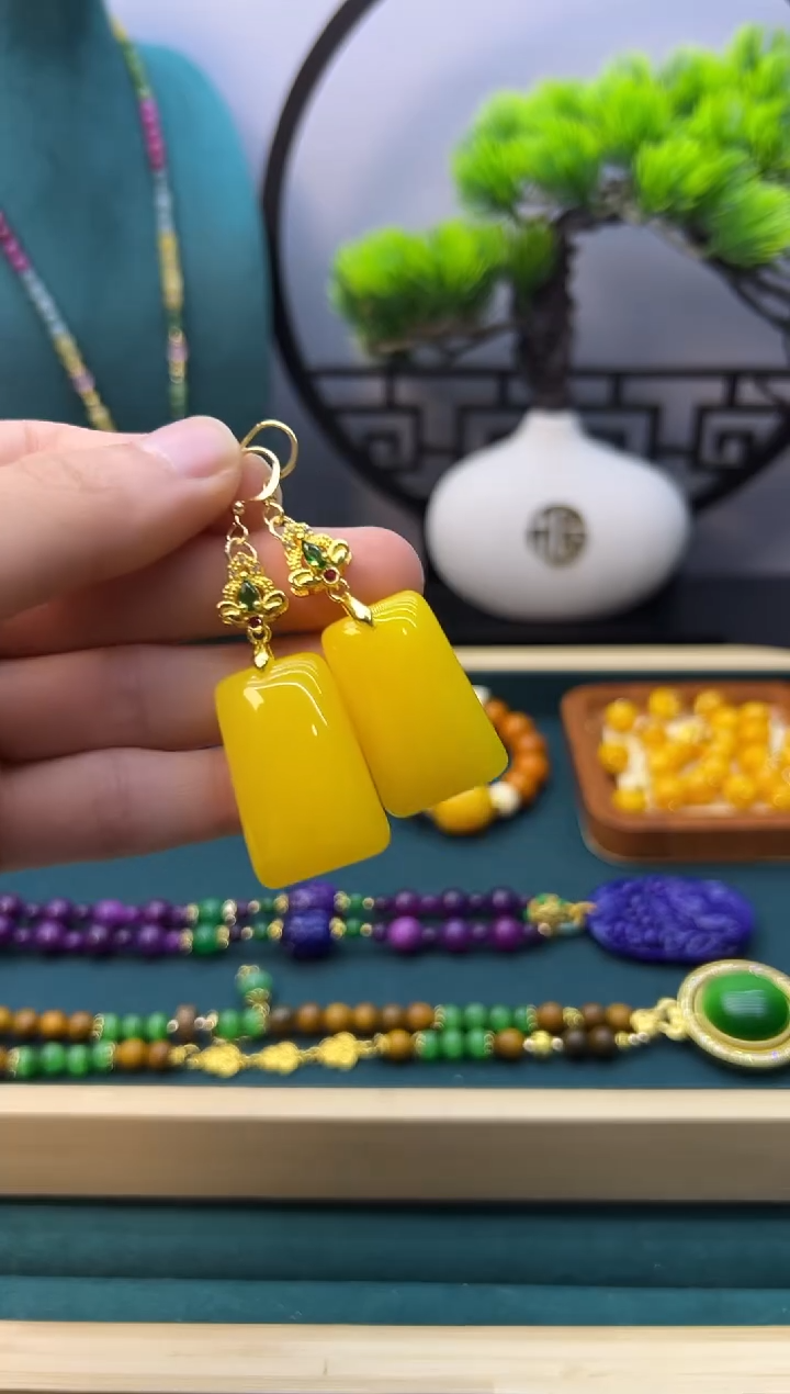 【闪购商品】蜜蜡耳饰14K金镶嵌E176