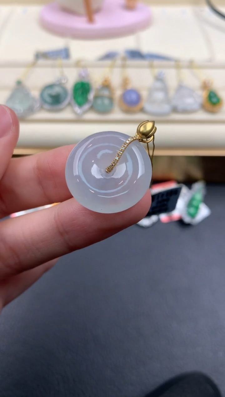 【闪购商品】翡翠颈饰18K金镶嵌A801    