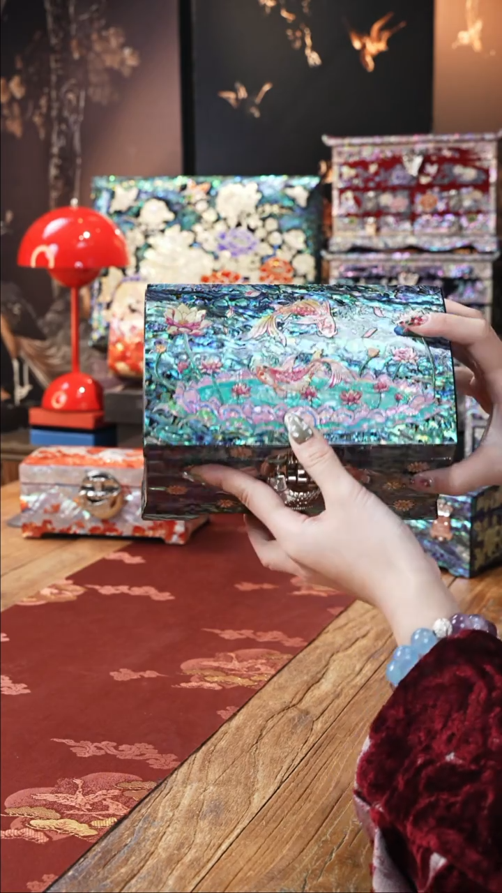 【闪购商品】瓷片豆包儿的星耀家