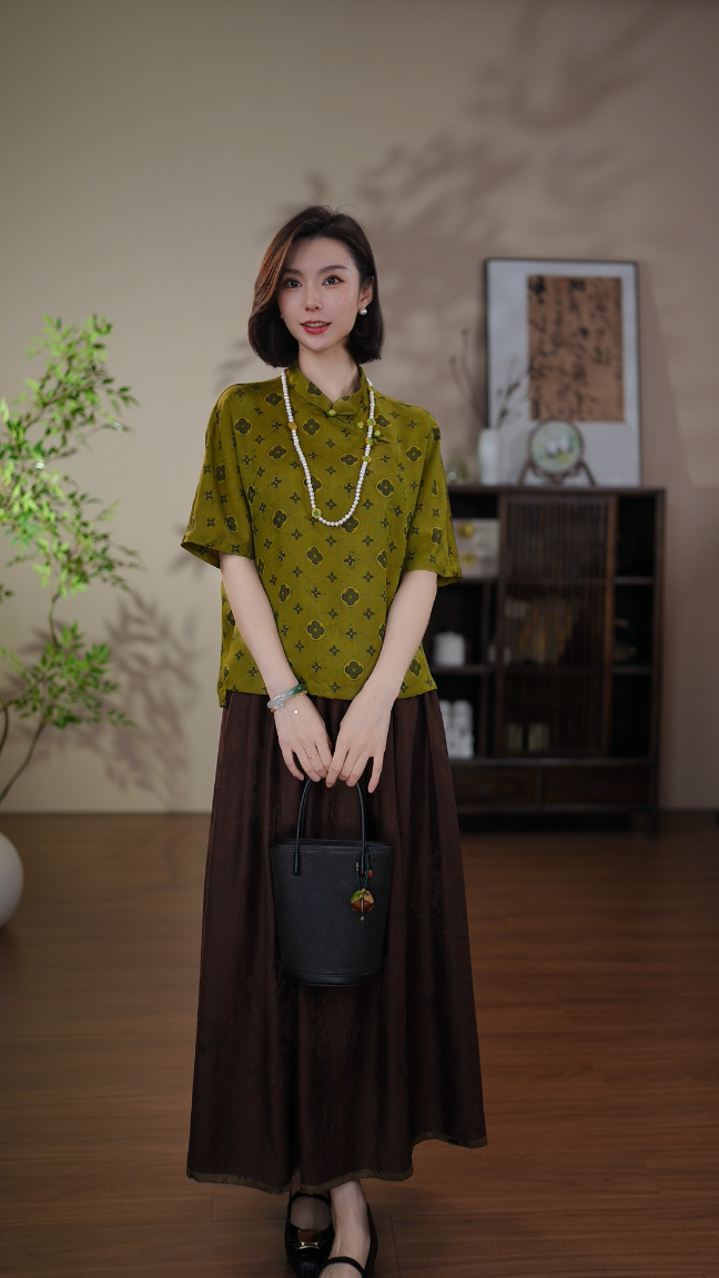 GONG QUE 新中式桑蚕丝红云纱花萝气质斜襟短袖上衣 3262