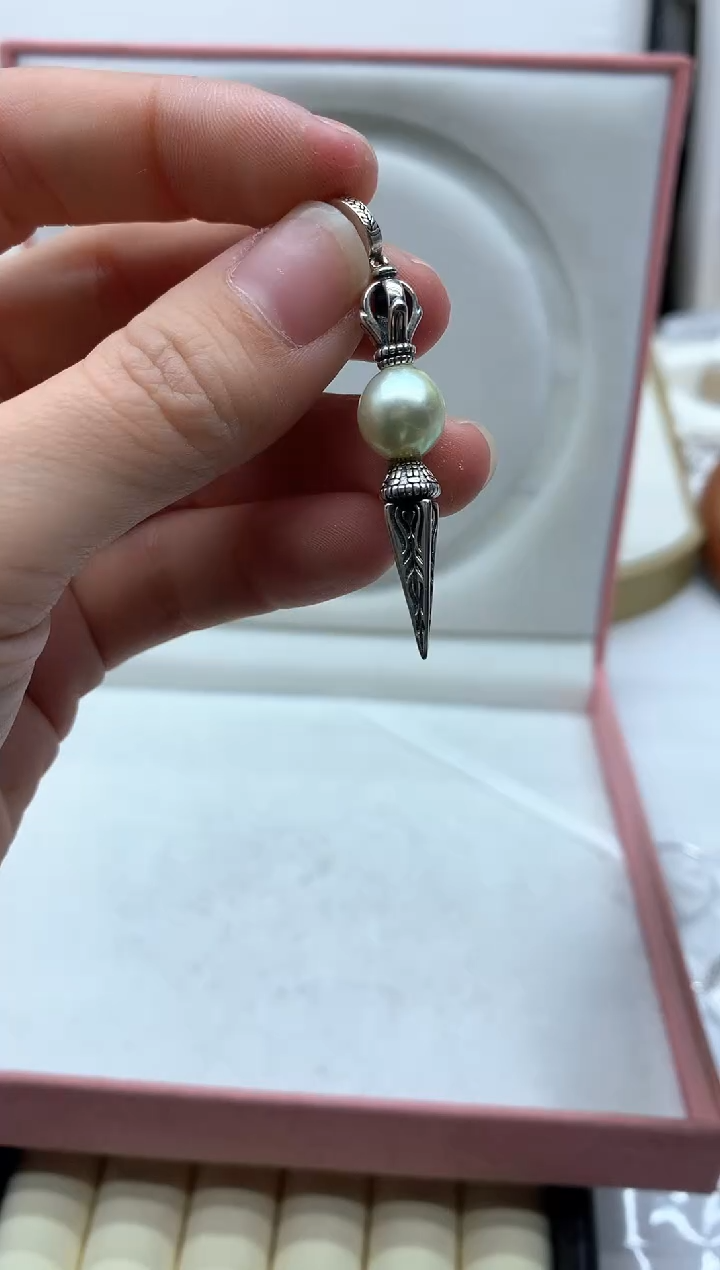 吊坠(不含链)银S925镶嵌海水珍珠晓**?1
