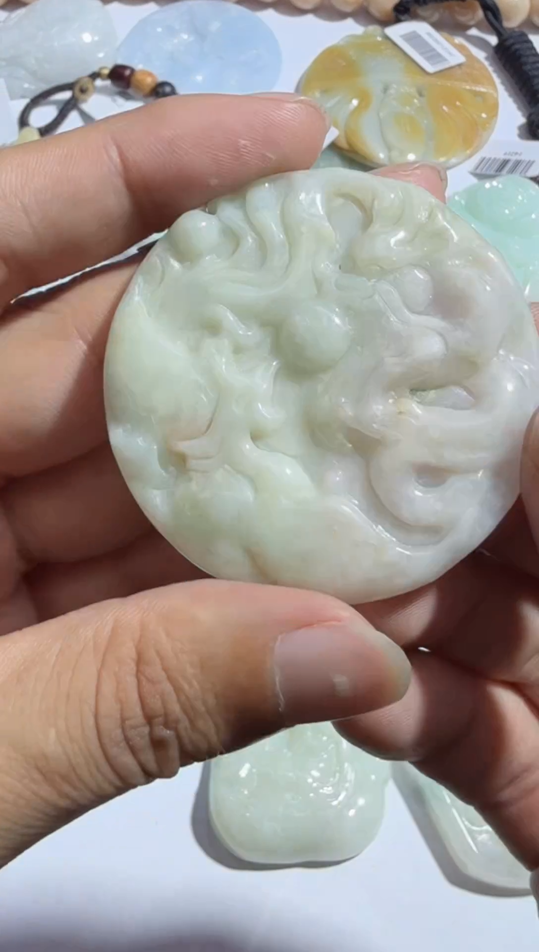 【闪购商品】翡翠颈饰未镶嵌00017031