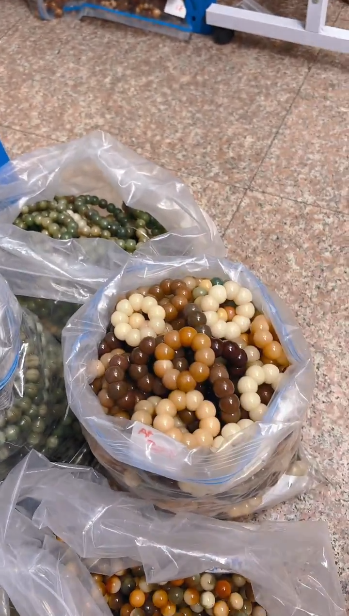 吊坠菩提根/象牙果混色手捻 随机一条