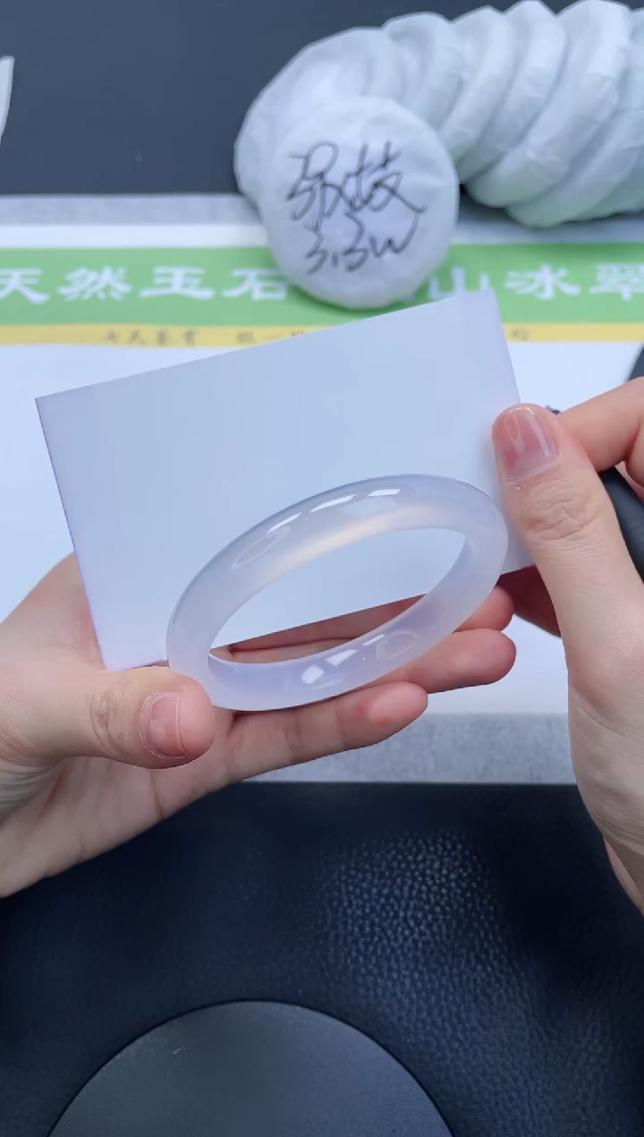 【闪购商品】石英质玉手镯未镶嵌A286-54+