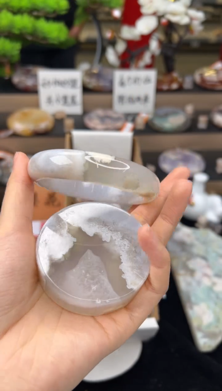 【闪购商品】石英质玉手镯未镶嵌62圈口（赠送镯心）11522