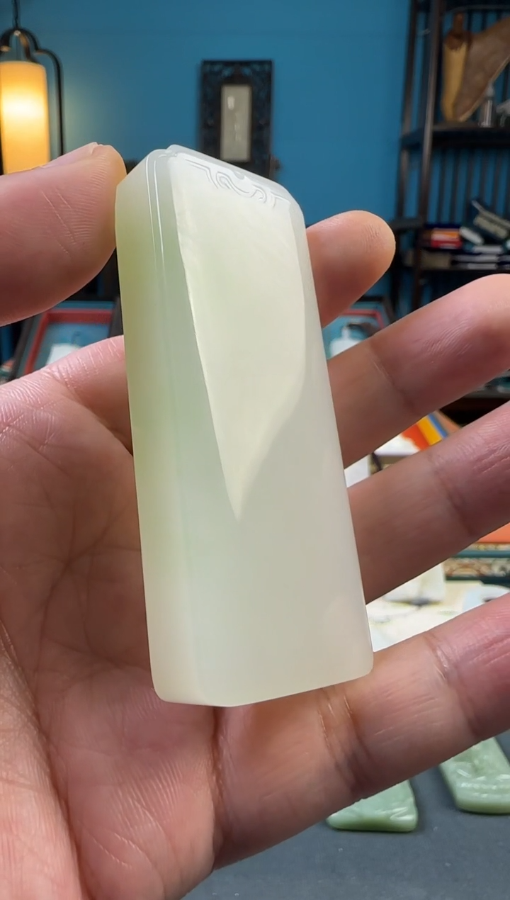 颈饰未镶嵌和田玉济*的111111111