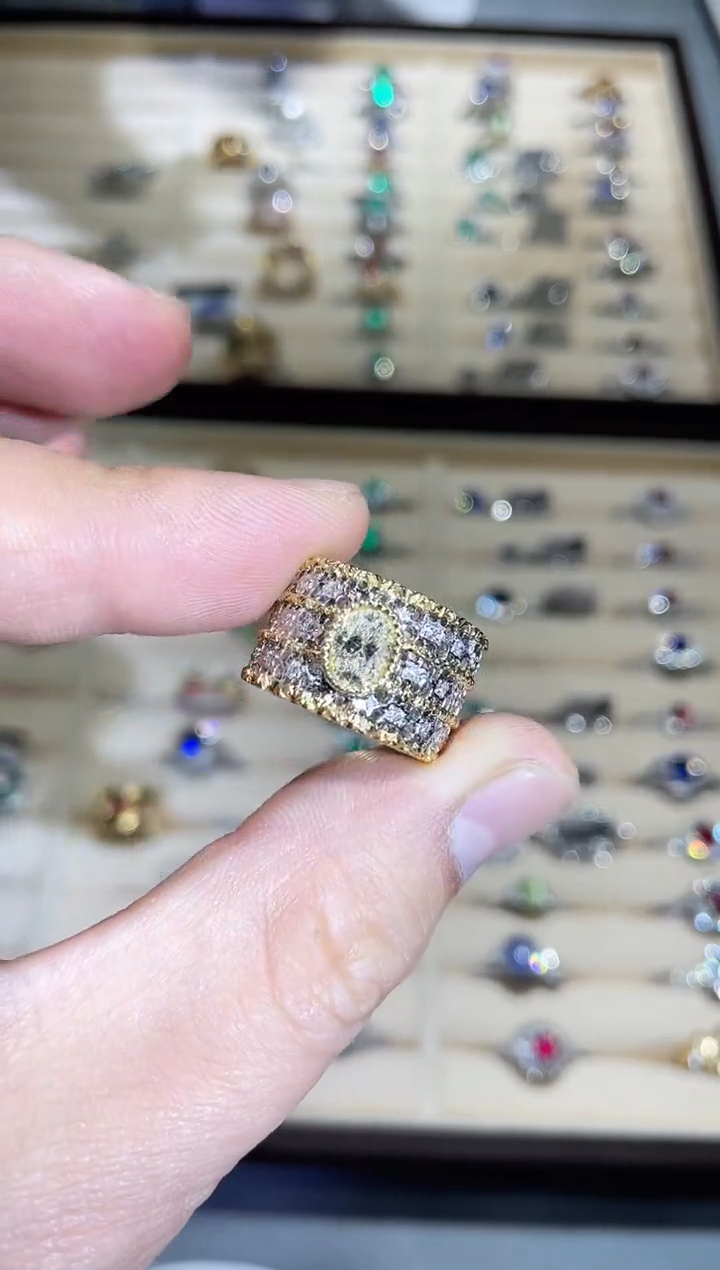 【闪购商品】钻石戒指/指环18K金镶嵌0.78ct