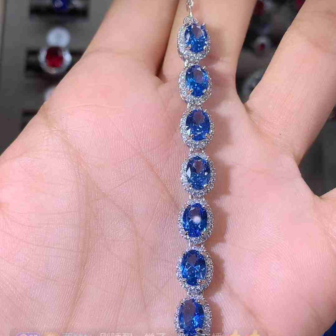 925银手链   S925银手链 大克拉重工 精切矢 车菊蓝色手链白色