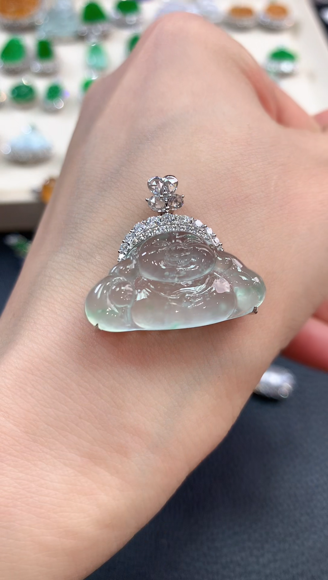 【闪购商品】翡翠吊坠(不含链)18K金镶嵌n111不退换