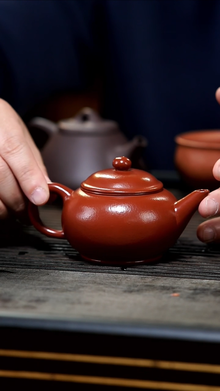 【闪购商品】紫砂茶壶25-微瑕全手朱泥水平150cc