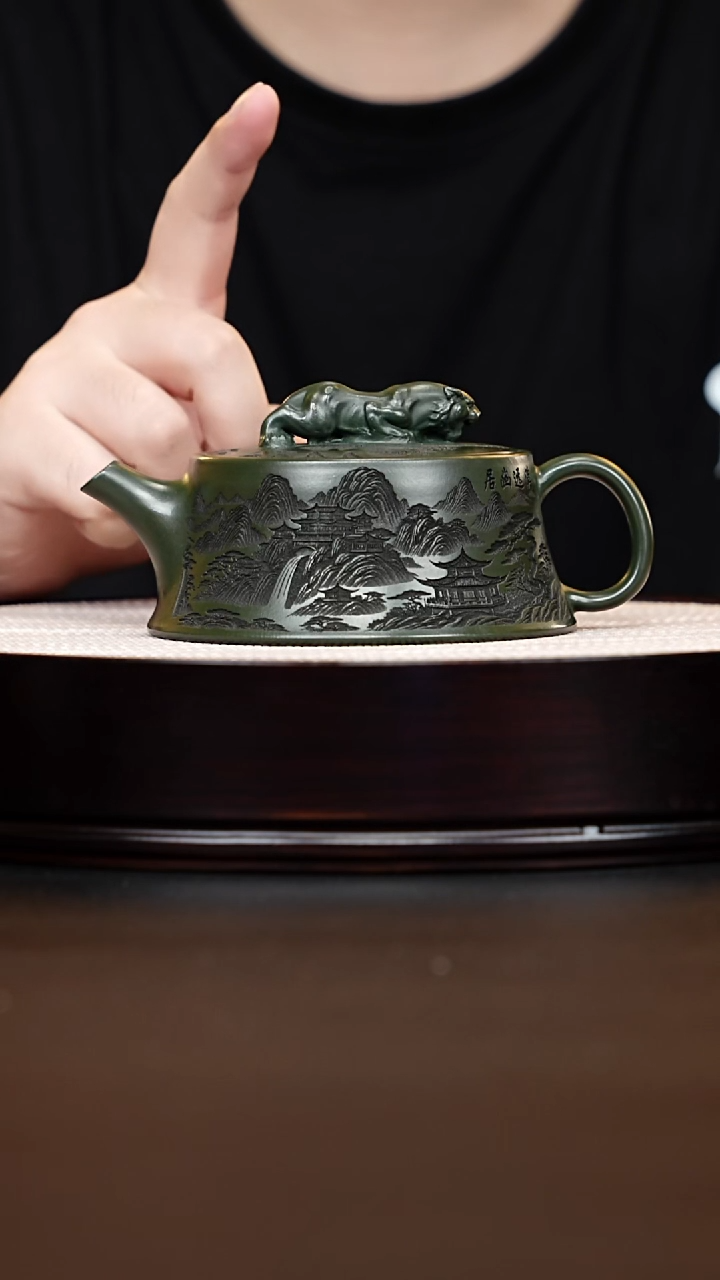 茶壶紫砂宜兴紫砂 卧虎藏龙一厂老墨绿 李三妹