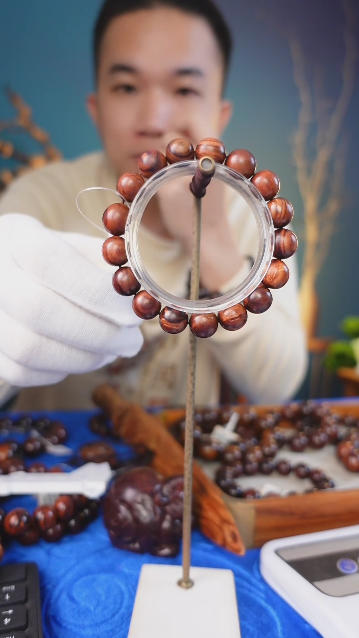 【闪购商品】木海南红降花梨公手串