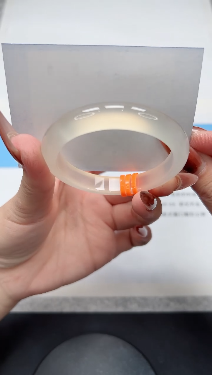 【闪购商品】玛瑙/玉髓手镯未镶嵌159/香槟52.8